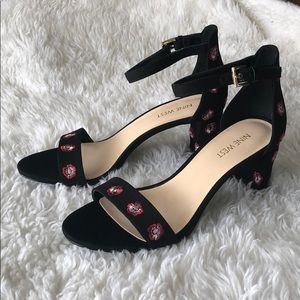 Nine West Embroidered Flower Sandal